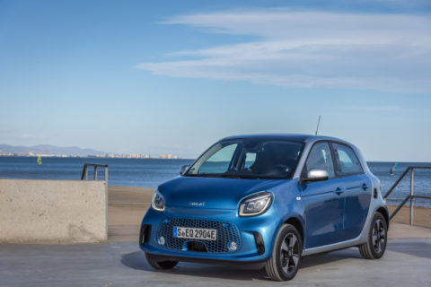 smart ist 2020 Gewinnspielpartner von “Germany´s Next Topmodel” Foto: smart EQ forfour