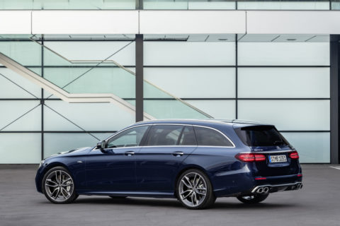 Umfangreiches Update mit frischer Optik und noch sportlicherer Ausstattung: Die neuen Business-Class-Modelle E 53 4MATIC+ Limousine und T-Modell