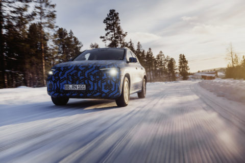 Der Mercedes-Benz EQA auf Wintererprobung in Schweden