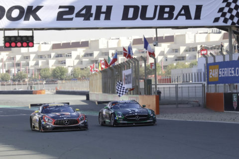 Jubiläum: Zehn Jahre Mercedes-AMG Customer Racing - GT-Erfolge made in Affalterbach Foto: Erster Renneinsatz des Mercedes-AMG GT3 bei den 24h Dubai 2016 