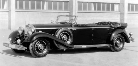 Rollende Pracht: Der Repräsentationswagen Typ „Großer Mercedes“  Foto: Mercedes-Benz Baureihe W 24, siebensitziger offener Tourenwagen aus dem Jahr 1936 mit Lochscheibenrädern. Die Baureihe W 24 entstand in kleiner Stückzahl als Übergangsfahrzeug zwischen den Baureihen W 07 und W 150. 