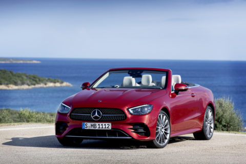 Vorstellung: Dynamisch, effizient, emotional, liebenswert - Das modellgepflegte Mercedes-Benz E-Klasse Cabriolet