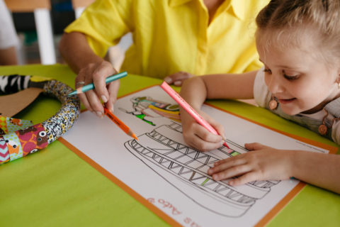 Viele neue Angebote für Kinder im Mercedes-Benz Museum Foto: Das aktuelle Kinderprogramm im CAMPUS des Mercedes-Benz Museums startete am 29. Mai 2020. Für Kinder ab 3 Jahren gibt es verschiedene Kreativangebote zu Themen der Ausstellung. 