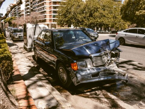 Mercedes nach Unfall: So vermeiden Sie versteckte Wertverluste beim Wiederverkauf